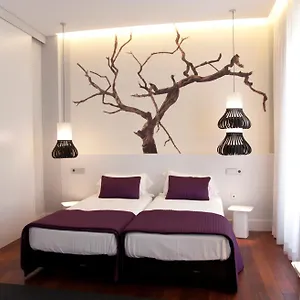 Hotel Khu